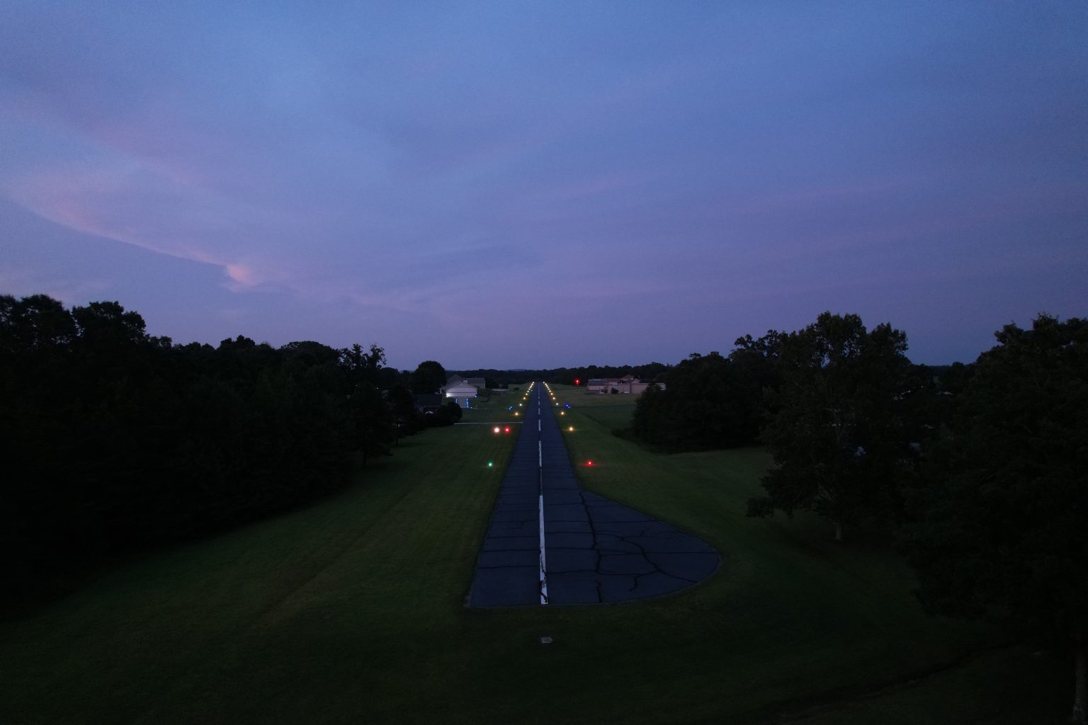 PAPI - Precision Approach Path Indicator - Pilot Controlled Lighting System
