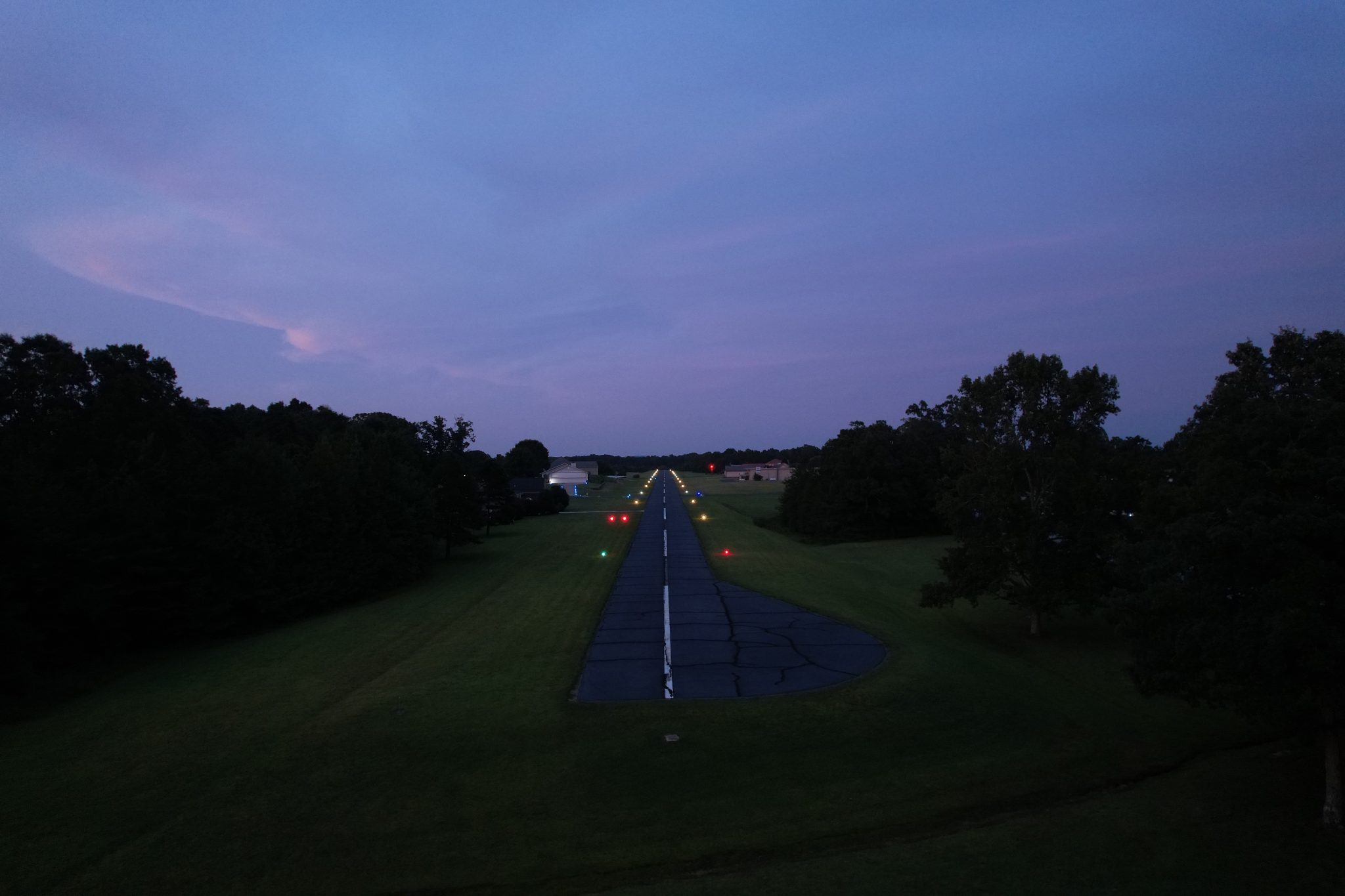 PAPI - Precision Approach Path Indicator - Pilot Controlled Lighting System